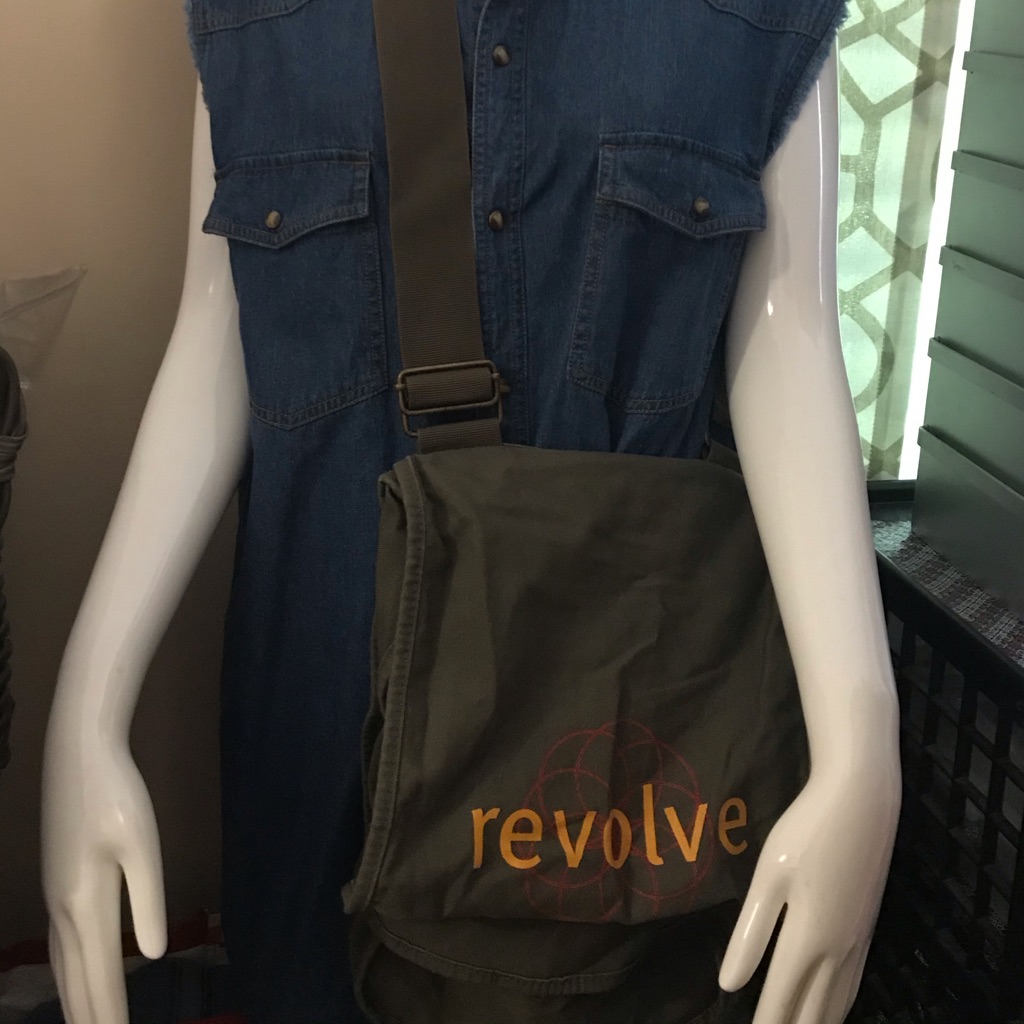 Revolve Bag